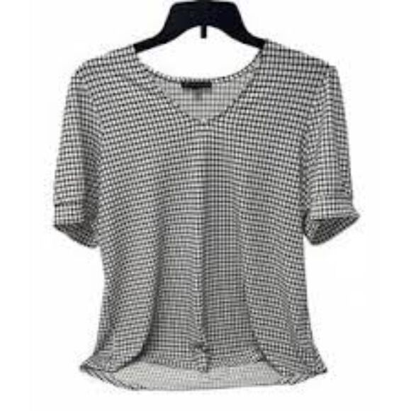Adrianna Papell Tops - Adrianna Papell Black & White Checkered Blouse – Size Large